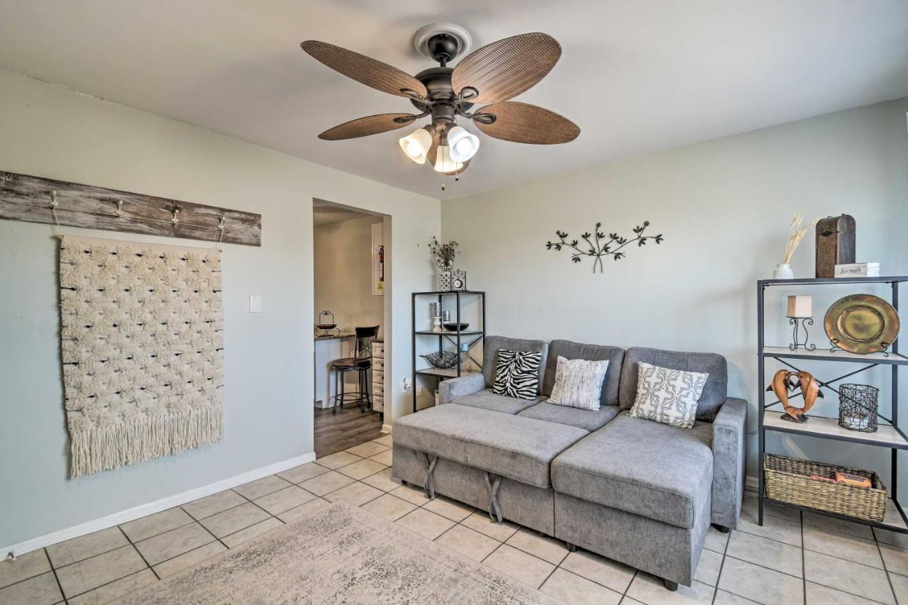 Gulf Shores Condo With Pool And Grill Walk To Beach! Екстер'єр фото